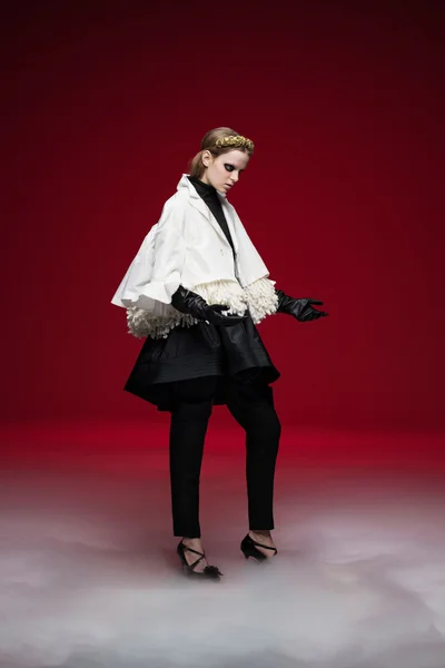 Look 30
